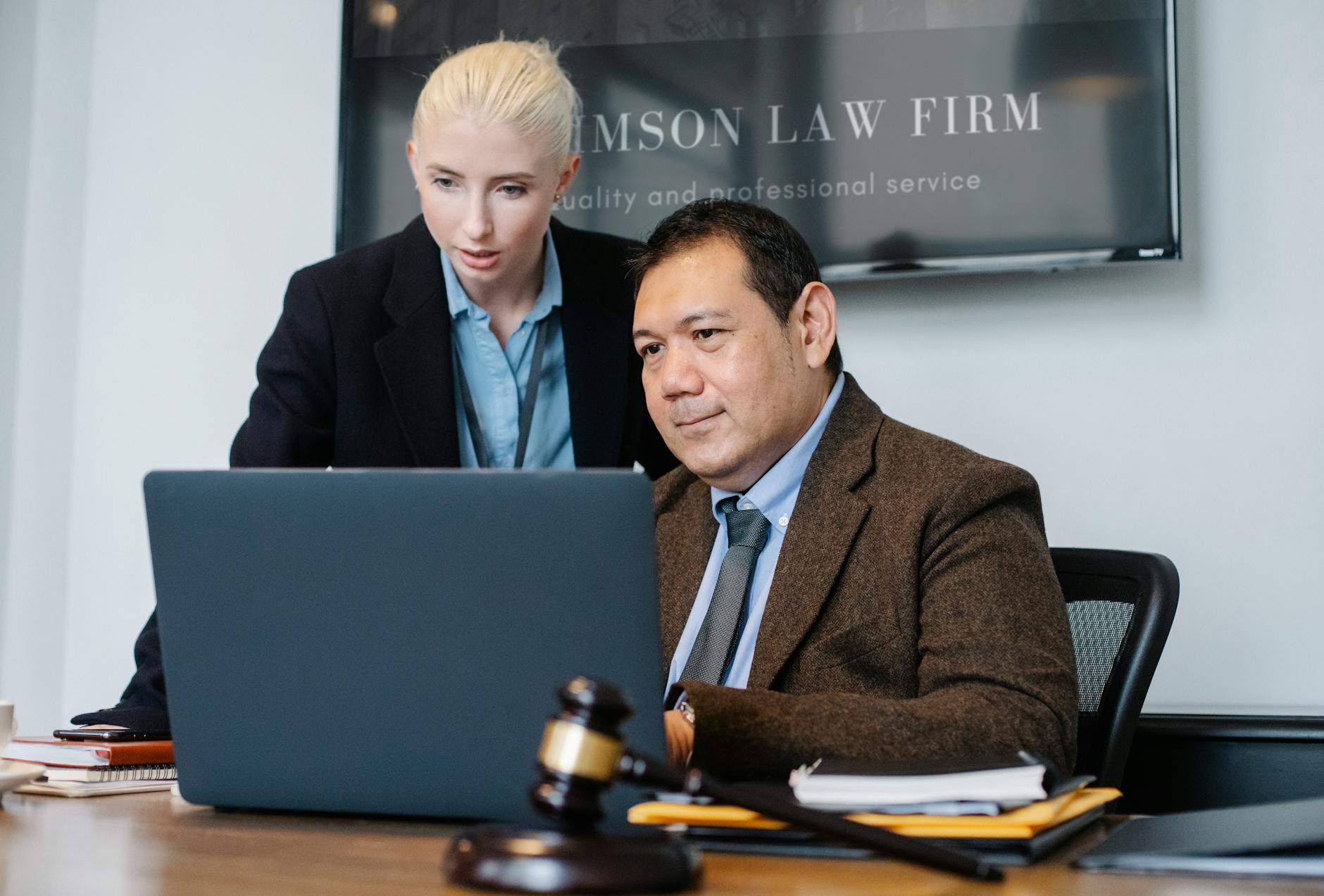 Google Ads Is Removing Language Targeting From Search Campaigns This September. Here’s Why High-CPC Law Firms Should Be Worried.